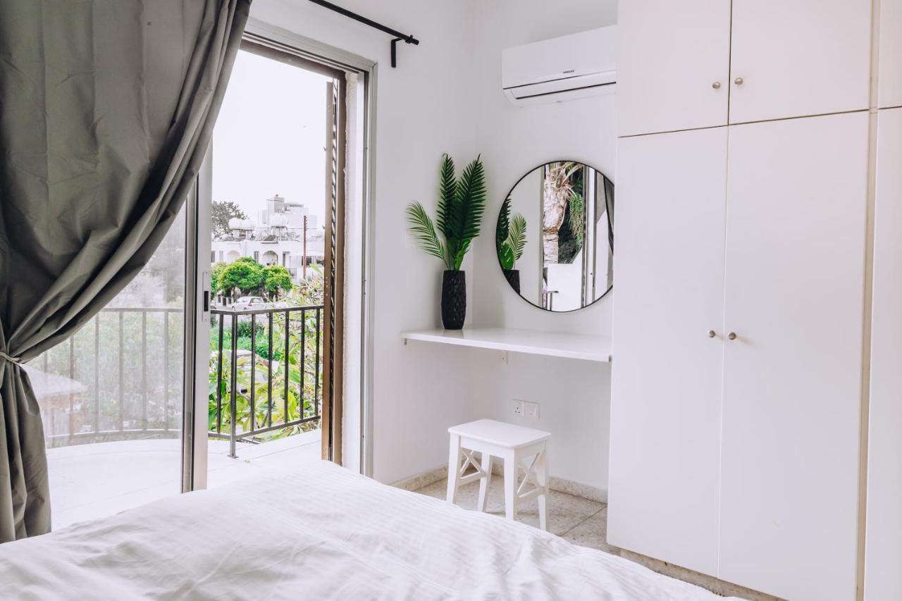 Minimal Townhouse Center Paphos Vila Exterior foto