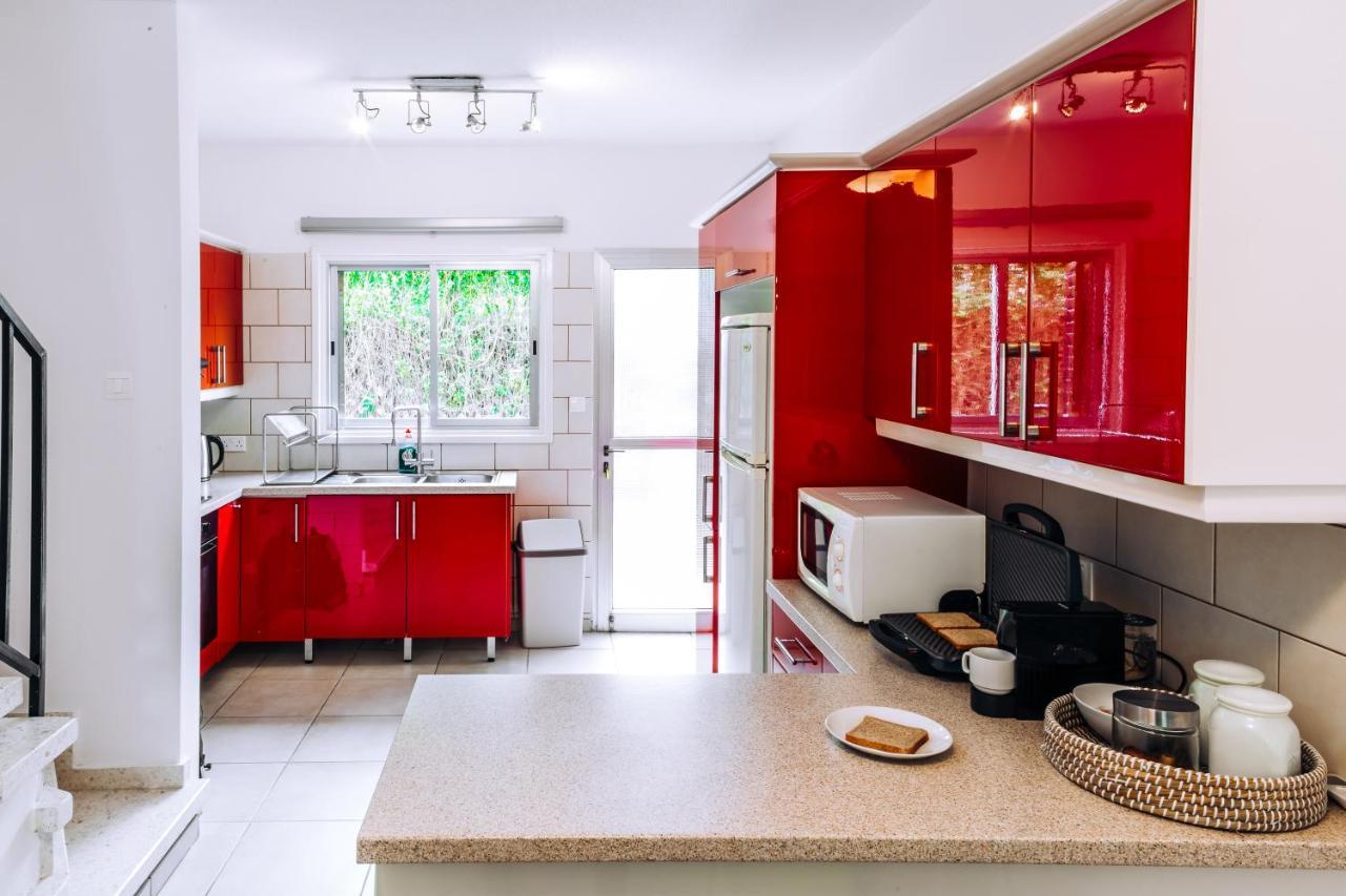 Minimal Townhouse Center Paphos Vila Exterior foto